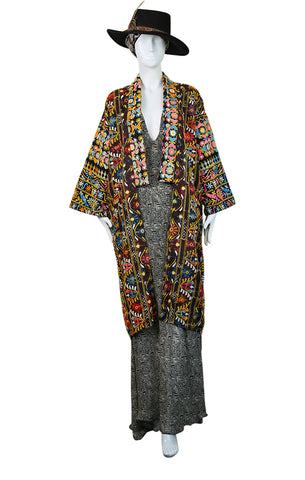 Embroidered Gypset Coat - Black